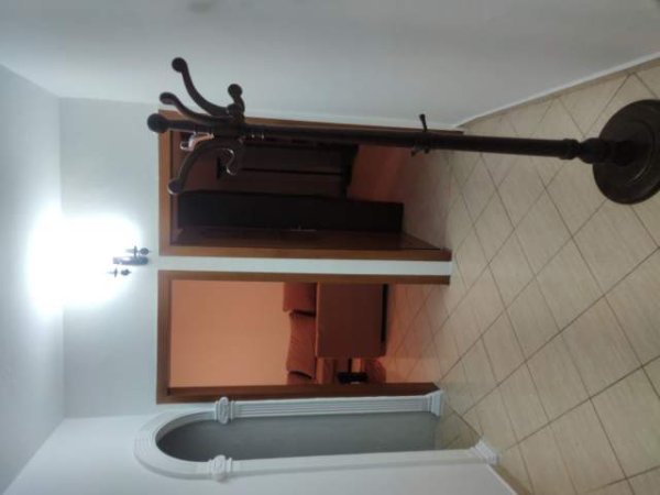 Tirane, jepet me qera apartament 1+1+A+BLK Kati 4, 60 m² 30.000 Leke (Niko avrami)