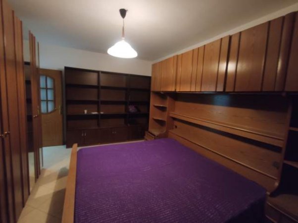 Tirane, jepet me qera apartament 1+1+A+BLK Kati 4, 60 m² 30.000 Leke (Niko avrami)