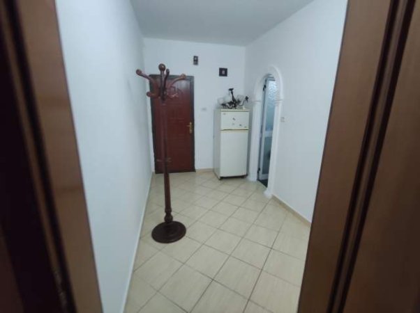 Tirane, jepet me qera apartament 1+1+A+BLK Kati 4, 60 m² 30.000 Leke (Niko avrami)