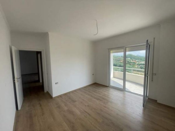 Shqiperi, shes apartament 2+1 Kati 5, 109 m² 81.750 Euro (Sh54)
