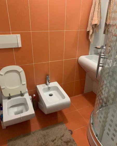 ‼️Shitet 3+1+2 me pamje nga liqeni, Kati 3, 130 m² 230.000 Euro (Rr.Hamdi Sina, Liqeni i Thate)