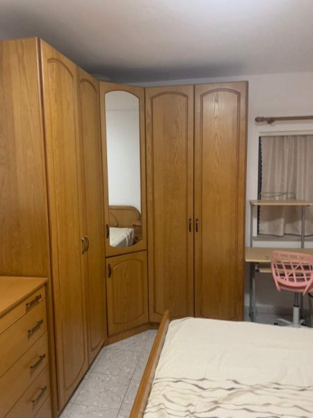 Tirane, jepet me qera apartament 1+1+BLK Kati 6, 75 m² 400 Euro (Selvia)
