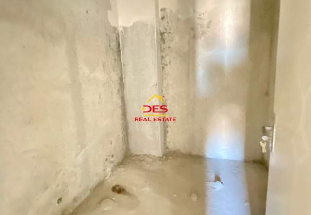 Vlore, shitet apartament 2+1+BLK Kati 5, 107 m² 580 Euro/m2 (Rruga Pelivan Leskaj)