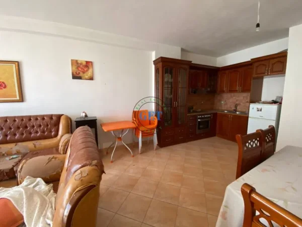 Durres, shitet apartament 2+1 Kati 5, 117 m² 140.000 € (Plazh Hekurudha)