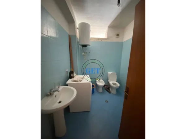 Durres, shitet apartament 2+1 Kati 5, 117 m² 140.000 € (Plazh Hekurudha)