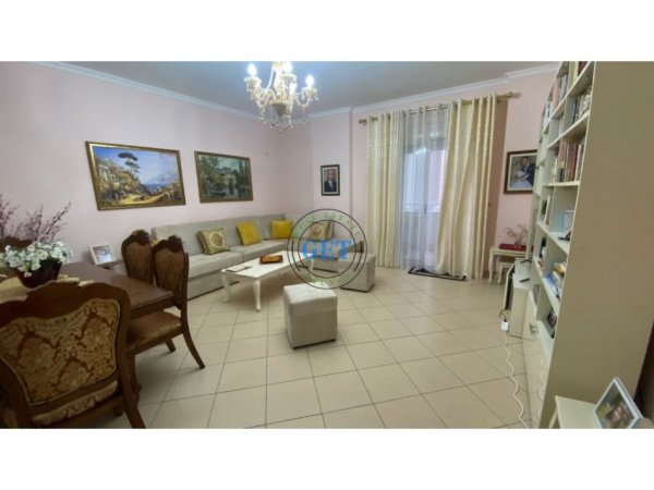 Durres, shitet apartament 2+1 Kati 2, 120 m² 125.000 € (Kazazi)