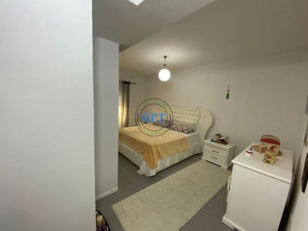 Durres, shitet apartament 2+1 Kati 2, 118 m² 130.000 € (Ish Rajoni)