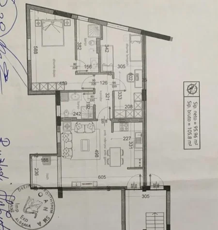 Tirane, shitet apartament 2+1+Ballkon Kati 3, 299.000 €