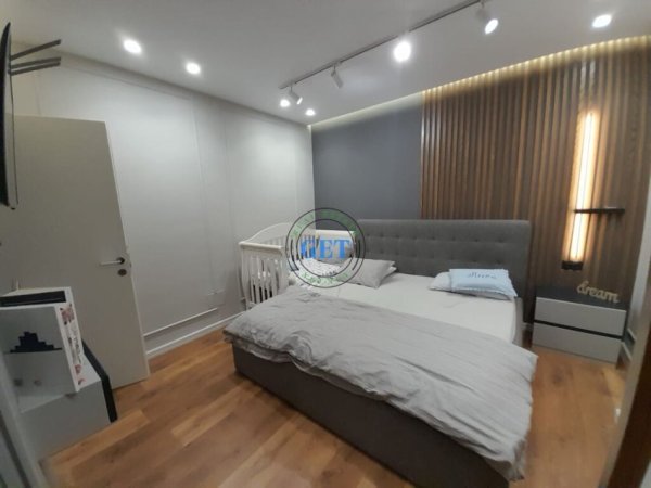 Durres, shitet apartament 2+1 Kati 6, 90 m² 150.000 € (PlazhHekurudha)