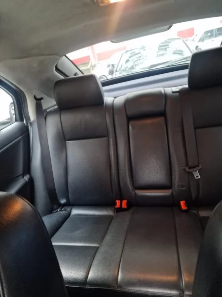 Tirane, shes makine Ford Mondeo 2006 Nafte, kafe automatik Kondicioner 140.000 km 3.500 €