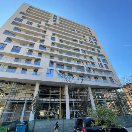 Tirane, shitet 2+1 Kati 4, 244.200 € (Rezidenca Mine Peza)