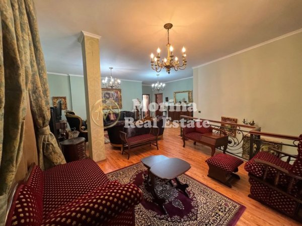 Tirane, jepet me qera apartament 4+1+Ballkon Kati 1, 210 m² 1.300 € (Myslym Shyri)