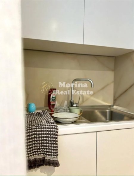 Shqiperi, jepet me qera apartament 1+1 Kati 2, 50 m² 600 € (Liqeni-Rruga Sami Frasheri)