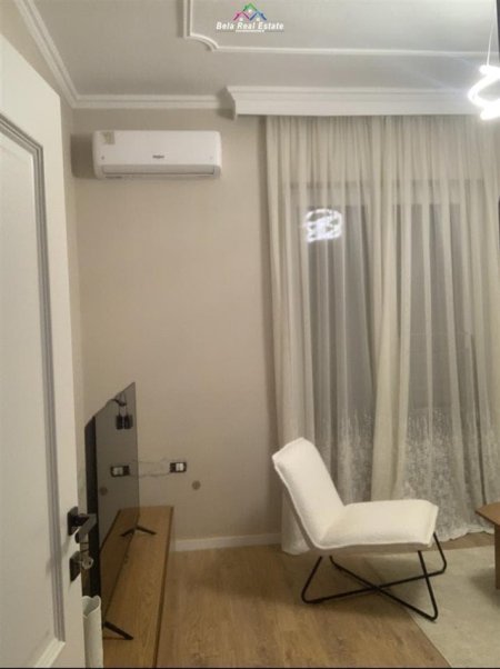 Tirane, jepet me qera apartament 1+1+Ballkon Kati 1, 65 m² 550 € (RRUGA E ELBASANIT)