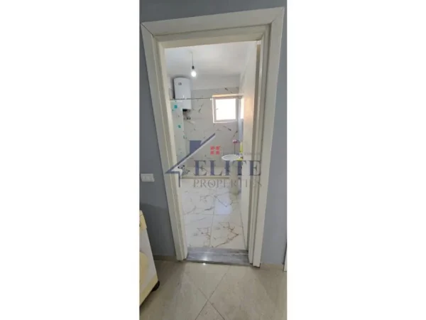 Tirane, shitet apartament 2+1+Ballkon Kati 4, 91 m² 193.000 € (Mine Peza)