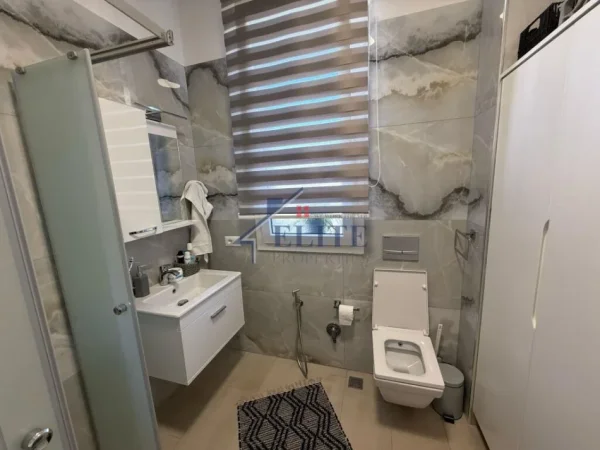 Gjiri Lalezit | Hamallaj, shitet Vile 3+1+Aneks+Ballkon Kati 2, 321 m² 398.000 € (Gjiri i Lalzit)