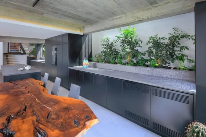 Tirane, shitet Vile 3+1 , 420 m² (TEG)