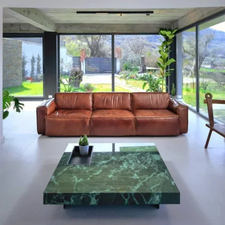 Tirane, shitet Vile 3+1 , 420 m² (TEG)