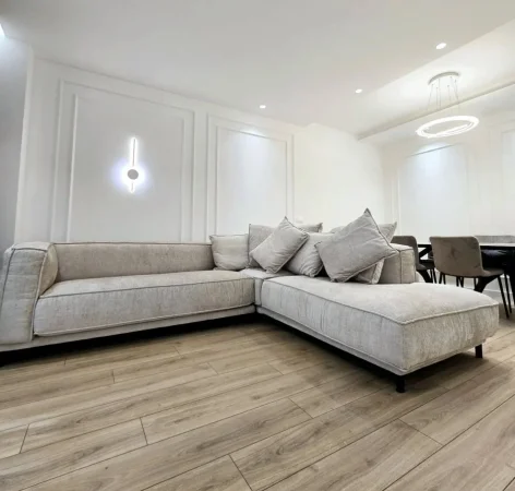 Tirane, shitet apartament 2+1 , 130 m² 259.000 € (Ministria e Jashtme)