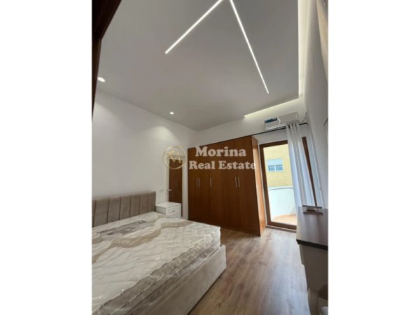 Tirane, jepet me qera apartament 1+1 Kati 7, 70 m² 500 € (Komuna Parisit)