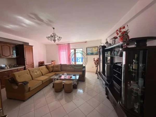 Durres, shitet apartament 2+1+Ballkon Kati 3, 96 m² 120.000 € (Vollga,Durres)