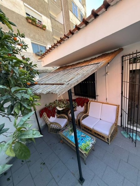 Shqiperi, jepet me qera 1+1+Aneks+Ballkon Kati 0, 500 €