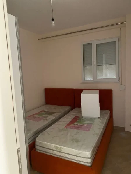 Vlore, shitet apartament 2+1 , 83 m² 137.197 € (Plazhi i Vjeter)