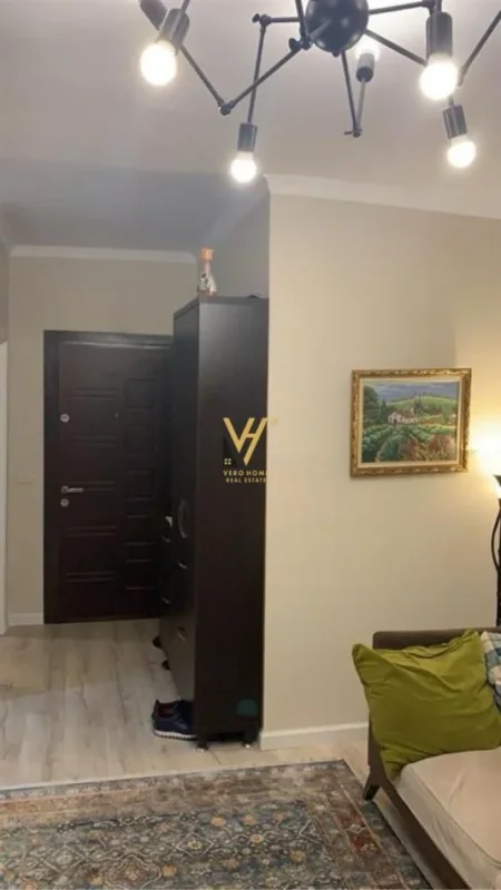 Tirane, shitet apartament 2+1+Ballkon Kati 2, 78 m² 225.000 € (RRUGA E DURRESIT)