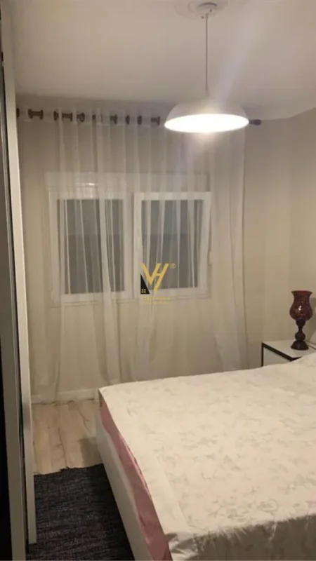 Tirane, shitet apartament 2+1+Ballkon Kati 2, 78 m² 225.000 € (RRUGA E DURRESIT)