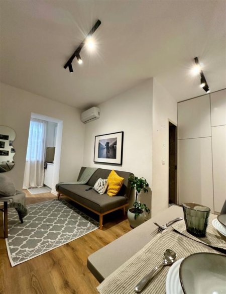 Tirane, jepet me qera apartament 1+1+Ballkon Kati 2, 45 m² 620 € (Liqeni Artificial te ArtTurbina)