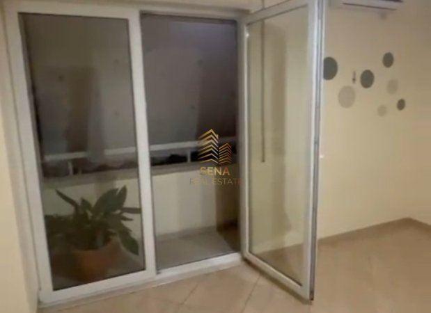 Tirane, jepet me qera apartament 1+1 Kati 2, 57 m² 500 € (Rruga Fadil Rada)