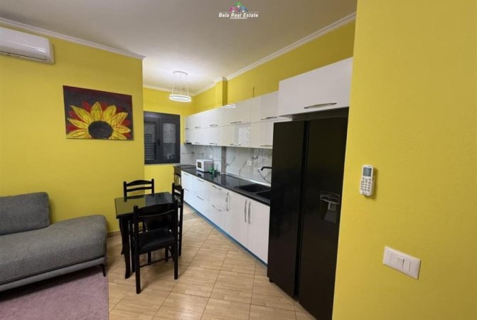 tirane jepet me qera apartament 2+1 Kati 3, 90 m² 650 € (don bosko)