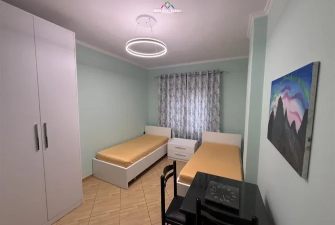 tirane jepet me qera apartament 2+1 Kati 3, 90 m² 650 € (don bosko)