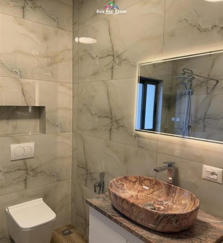 tirane jepet me qera apartament 2+1 Kati 3, 90 m² 650 € (don bosko)