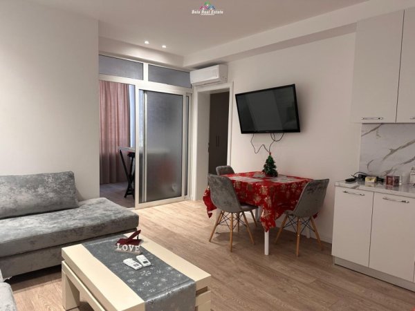 Tirane, jepet me qera apartament 2+1+Ballkon Kati 2, 90 m² 600 € (don bosko)