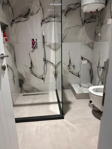 Tirane, jepet me qera apartament 2+1+Ballkon Kati 2, 90 m² 600 € (don bosko)