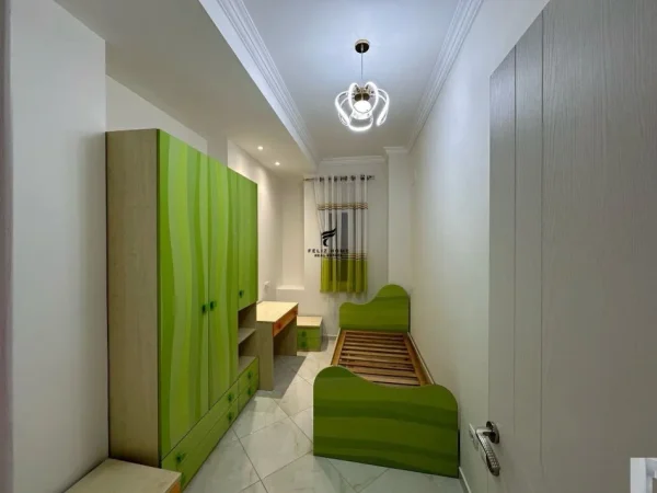 Tirane, shitet apartament 3+1+Ballkon Kati 3, 113 m² 227.000 € (LOQENI I THATE)