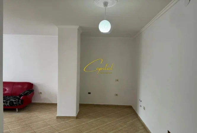 Tirane, shitet apartament 1+1 Kati 2, 66 m² 93.000 € (FRESKU)