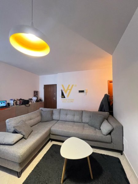 Tirane, jepet me qera apartament 2+1+Ballkon Kati 2, 114 m² 700 € (RRUGA E KOSOVARËVE)