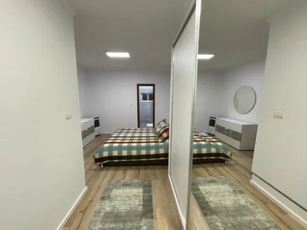 Tirane, shitet apartament 2+1 , 120 m² 420.000 € (Bllok)