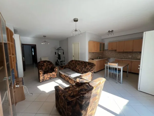 Tirane, shitet apartament 2+1+Aneks+Ballkon Kati 3, 118 m² (Rruga Thesari, Fresk)