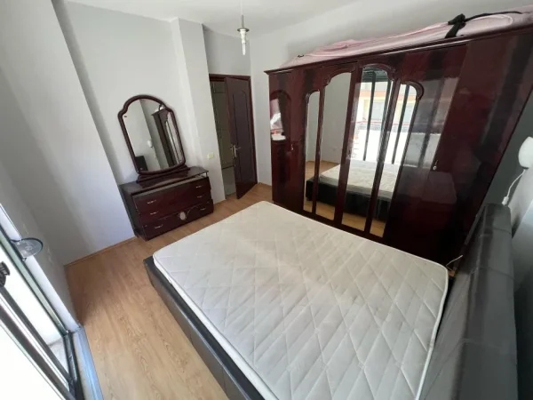 Tirane, shitet apartament 2+1+Aneks+Ballkon Kati 3, 118 m² (Rruga Thesari, Fresk)