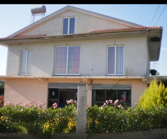 Elbasan, shitet Vile 3 Katshe , 400 m² 115.000 € 