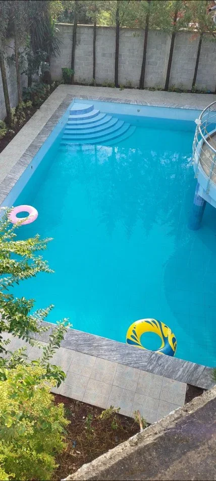 Elbasan, shitet Vile 3 Katshe , 400 m² 115.000 € 