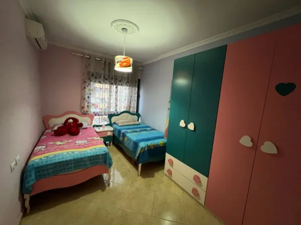 Tirane, shes apartament 2+1+Ballkon Kati 5, 111 m² 188.000 € (Astir)