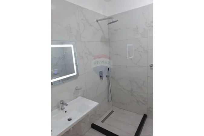 jepet me qera , 86 m² 158.000 € (Apartament 2+1+2 per shitje, Kompleksi Grand)