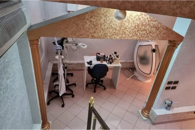 Tirane, jepet me qera dyqan Kati 0, 148 m² 1.200 € (Rr. e Durresit)