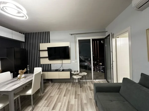 Tirane, shitet apartament 1+1+Aneks+Ballkon Kati 7, 62 m² 98.000 € (Unaza e Re)