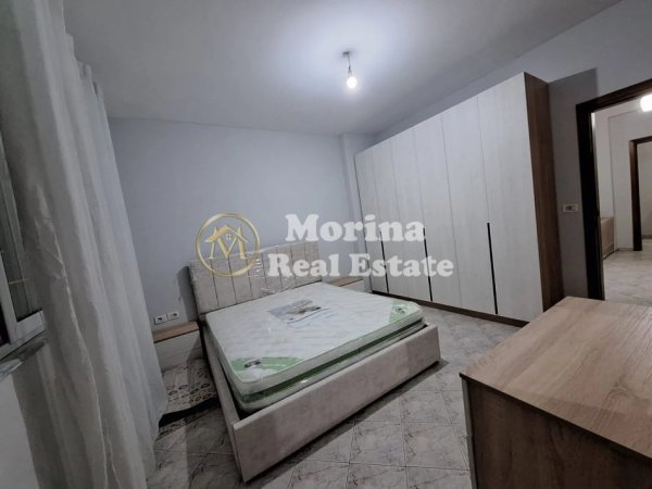 Tirane, jepet me qera apartament 1+1 Kati 3, 65 m² 350 € (Shkoze)