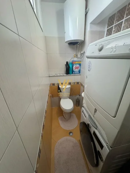 Tirane, shitet apartament 3+1+Ballkon Kati 2, 110 m² 320.000 € (QENDER)